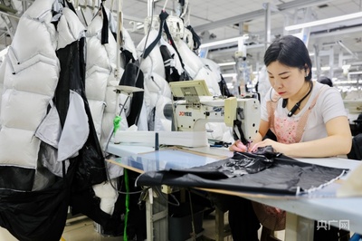 河北寧晉 小紗線(xiàn)、小布?jí)K“織造”百億紡織服裝大產(chǎn)業(yè)